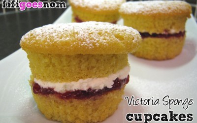 Simple Sponge Cupcakes: Victoria & Lemon versions